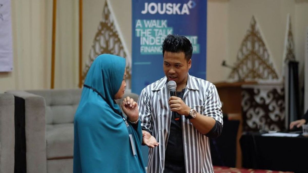 Ancien Client Officiel Signalé Jouska Au Tribunal De District Du Centre De Jakarta, Demandant Une Indemnisation De Rp.64,15 Milliards