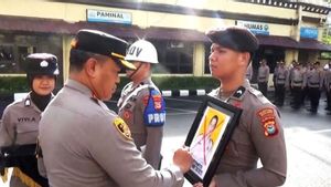 Police In Makassar Who Abandoned Wife's Child For The Sake Of Marrying Another Woman Fired