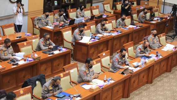 DPR-Kapolri Sepakat Jalur Sepeda Permanen yang Dibangun Anies Baswedan Rp30 Miliar Dibongkar