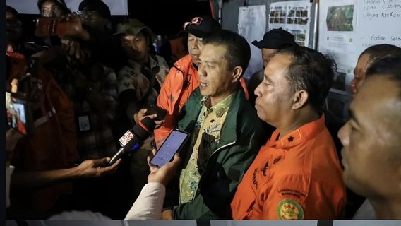 Keluarga Minta Pencarian Korban Longsor Arjasari Dilanjutkan, Pemkab Bandung Tambah Waktu 3 Hari