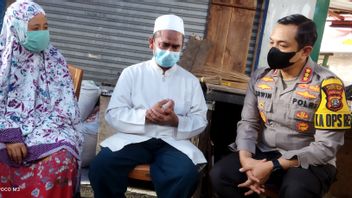 Le Chef De La Police De Jakarta Est Visite Le Domicile Des Agents De Santé Indépendants Qui Sont Morts Dans Un Accident