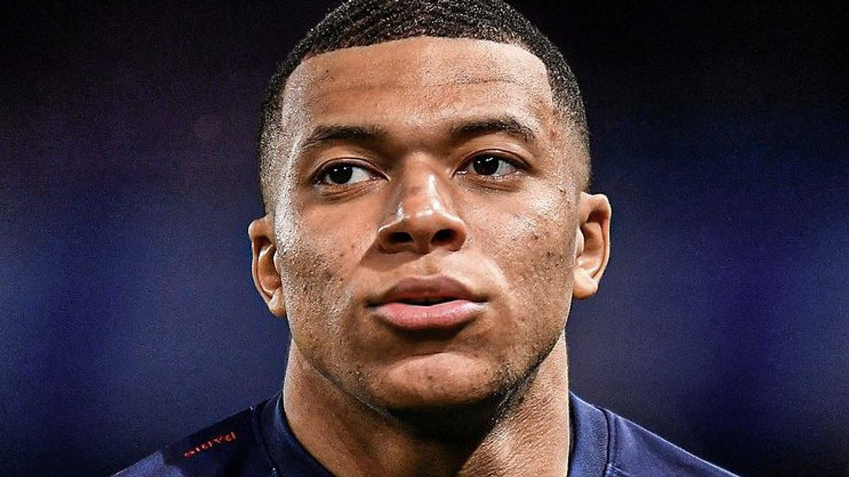 Viral Video Mbappe Terkapar Diinjak Gueye, Netizen: Berapa yang Dibayar Real Madrid untuk Melakukan Itu?