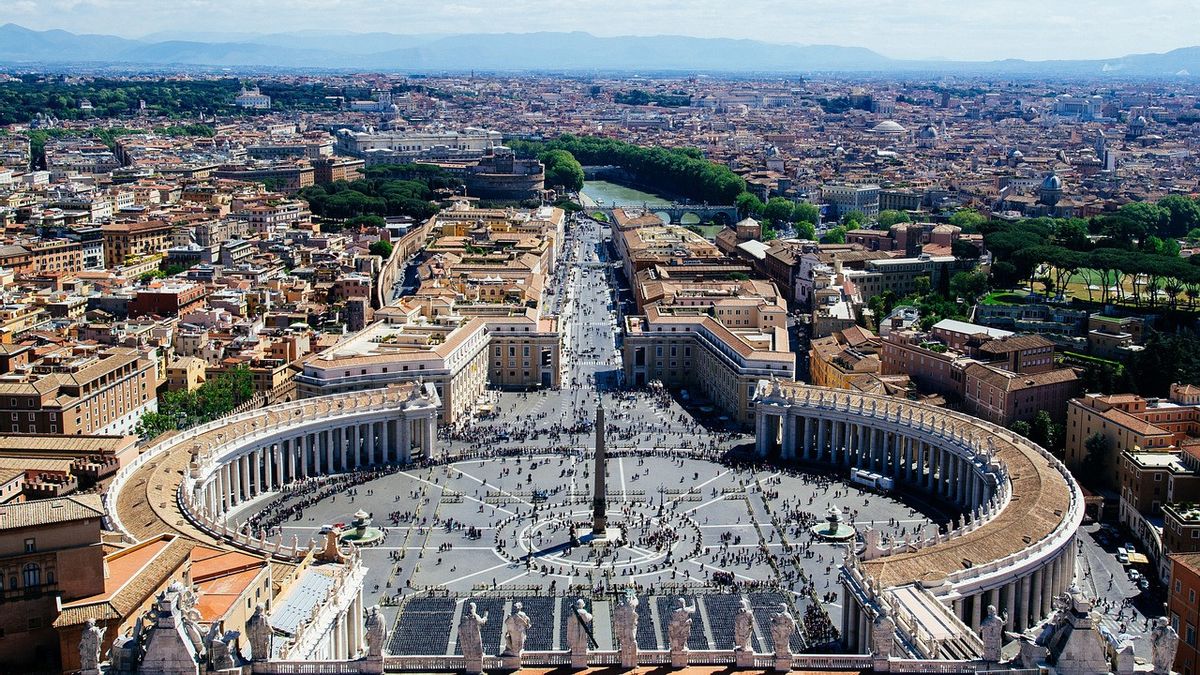 9 Facts About The Vatican State, The Smallest Country In The World Led By The Pope