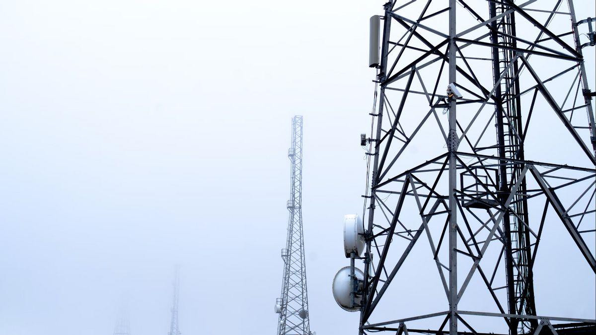 After The Sabotage Of The Train, The Boygues Telecom Telecommunications Installation In France Was Damaged