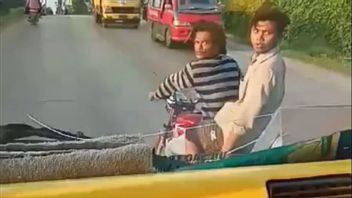 Vidéo Virale Du Chauffeur De Camion à Sumut Dipalak, Vixion Motor Offender Jette La Pierre Dans Le Verre 