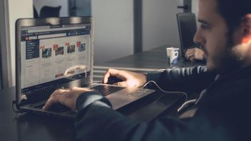 イラン経済の崩壊:インターネットの停電は1日あたり最大7030億ルピアの損失を食い止める