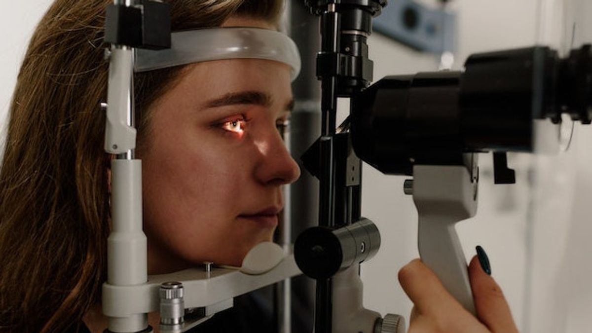 Ophthalmology Calls These 6 Ways Can Be Done To Maintain Eye Vision