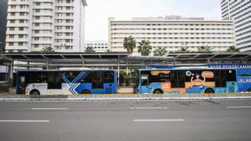 Masih Ada Penumpang Tak Tahu Wajib Punya STRP, Transjakarta Perpanjang Sosialisasi Sampai Hari Ini