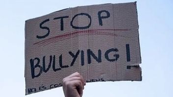 印度尼西亚：反复的欺凌发生，印度尼西亚儿童暴力紧急情况