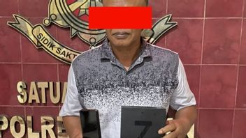 Disguised as Buyers, Police Arrest Mobile Phone Thief at Asahan Regent's House