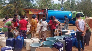 23.365 班加内加拉中爪哇居民受到干旱的影响,PDAM泵加剧,一周内损坏