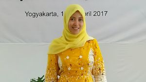 Après huit ans de marche à l’air libre, une école de tissage à Sumbawa construit l’économie des femmes du village
