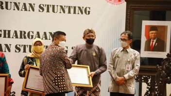 Berita Sleman: Sleman Meraih Penghargaan Penurunan Stunting Dari BKKBN DIY
