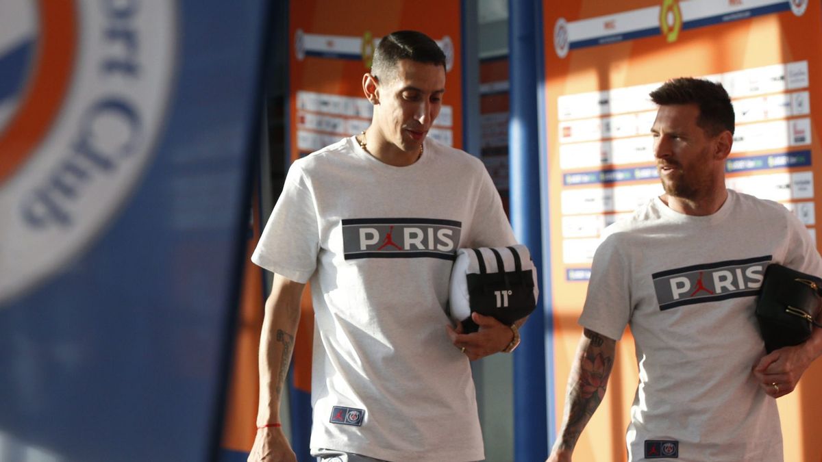 Haven't Accepted Juventus' Proposal Yet, Angel Di Maria Apparently Waiting  For Barcelona's Offer?