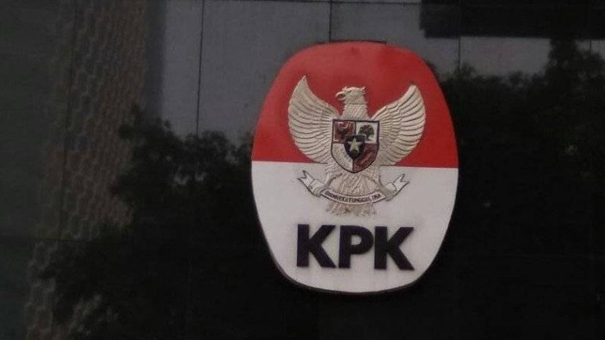 Muna Regent被KPK审查了涉嫌区域笔贿的发展