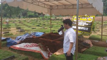 This Afternoon, Victims Of Mutilation In Bekasi Imburied By One Liang With Their Children In Kampung Kandang