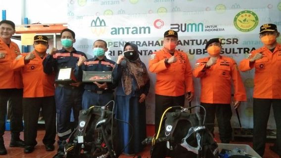 PT Antam Provides Diving Equipment Assistance To Kendari Basarnas