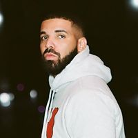 Drake Perlihatkan Wajah Sang Anak untuk Pertama Kali