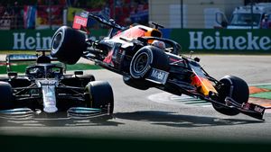  Buntut Tabrakan dengan Hamilton di Monza, Verstappen Diganjar Penalti Mundur 3 Posisi Grid di GP Rusia