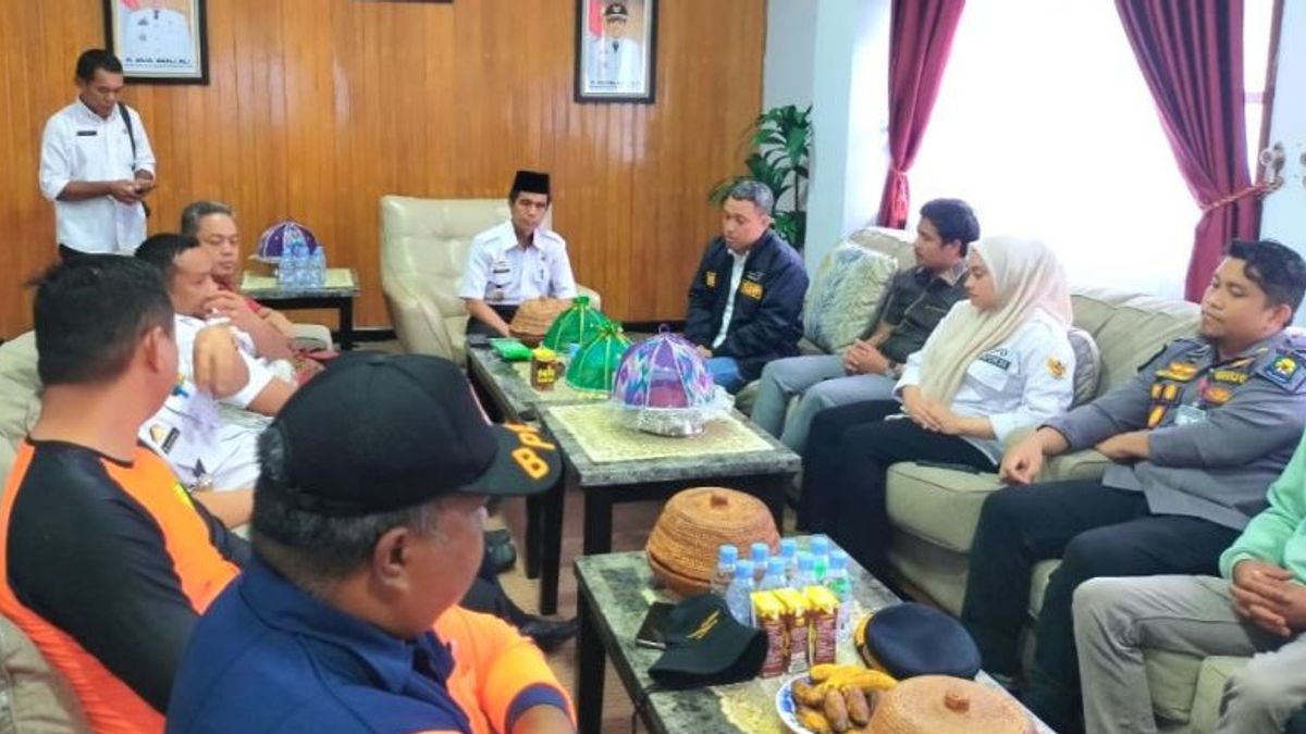 Deputy Governor Jeneponto Asked The SAR Team To Maximize The Search For 6 Victims Of The Sinking Ship In Selayar