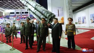 Terima Menhan Rusia dan Pejabat Politbiro China, Pemimpin Korut Kim Jong-un Pamer Rudal Balistik hingga Drone Baru
