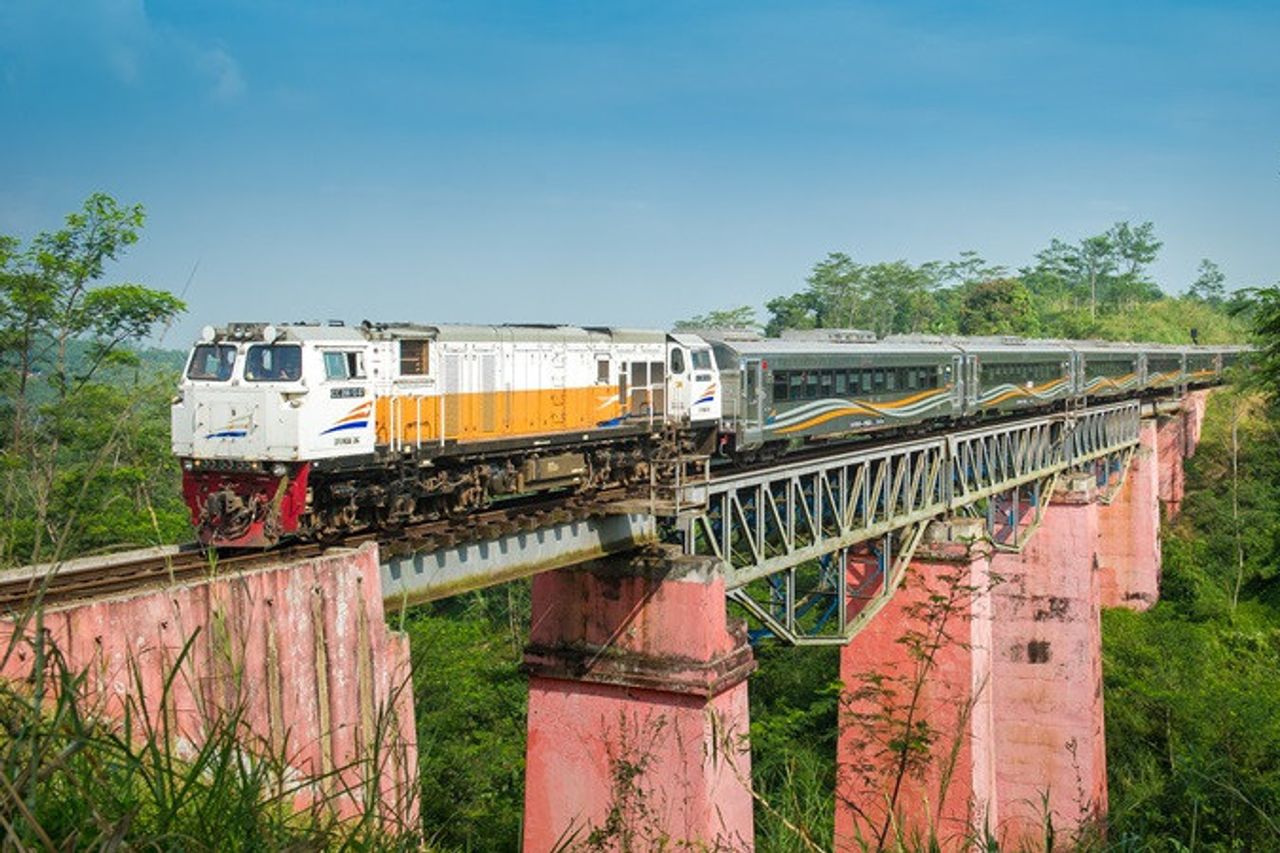 Info On Train Departure Cancellation From April 1 To May 1, 2020