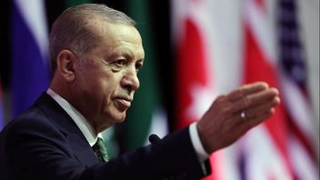أردوغان يدعو إلى التضامن بشأن تأثير الزلزال والزعيم العالمي يحزن