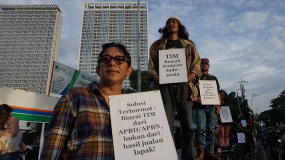 Mana Mungkin Percaya Mulut Manis Anies soal Tak Adanya Komersialisasi TIM