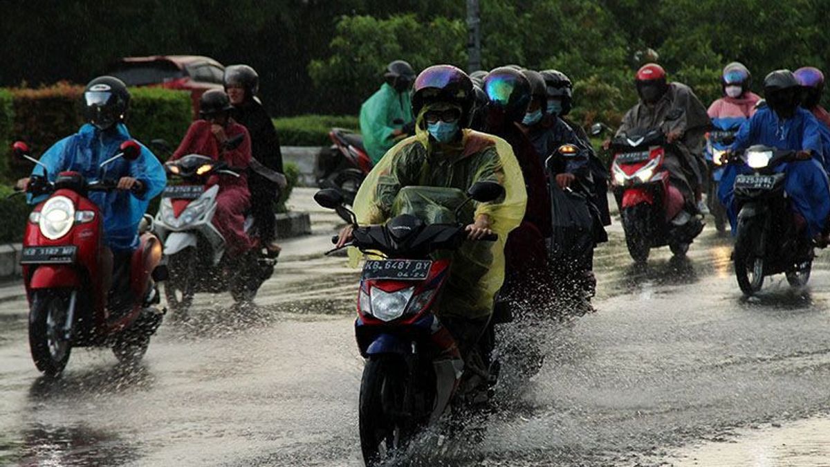 天気予報:雨はインドネシアの大都市の数で落ちるでしょう