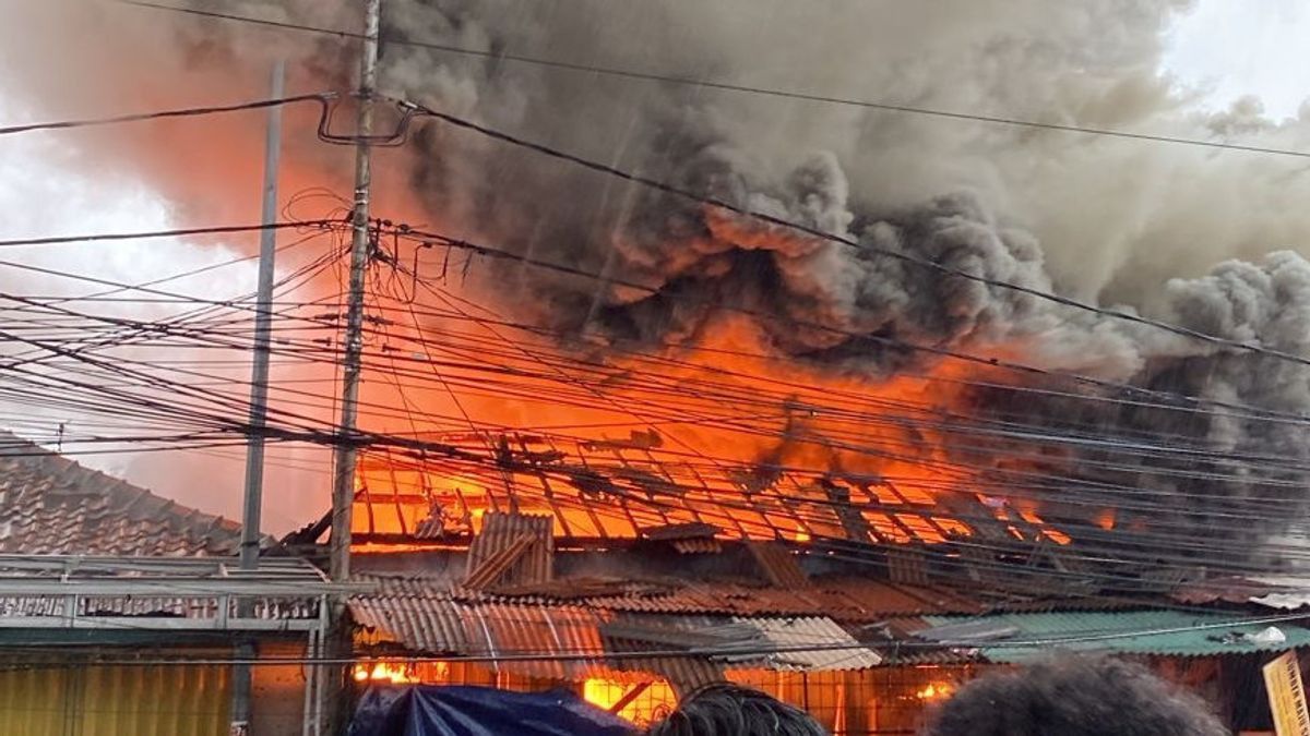 celière des incendies de Jakarta en 2025 : 951 incidents en six mois