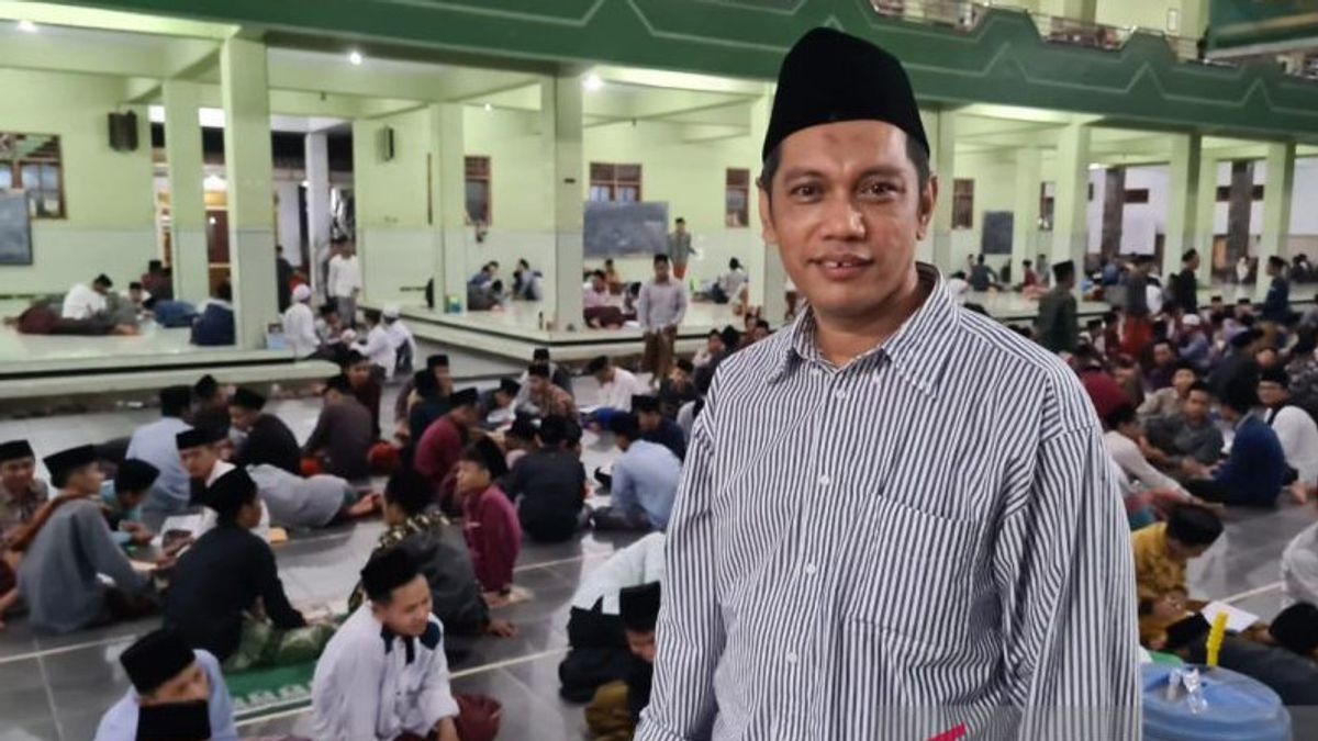 Nurul Ghufron KPK: Santri Itu DNA-nya Pejuang Antikorupsi, Menebar Manfaat Bukan Mengambil