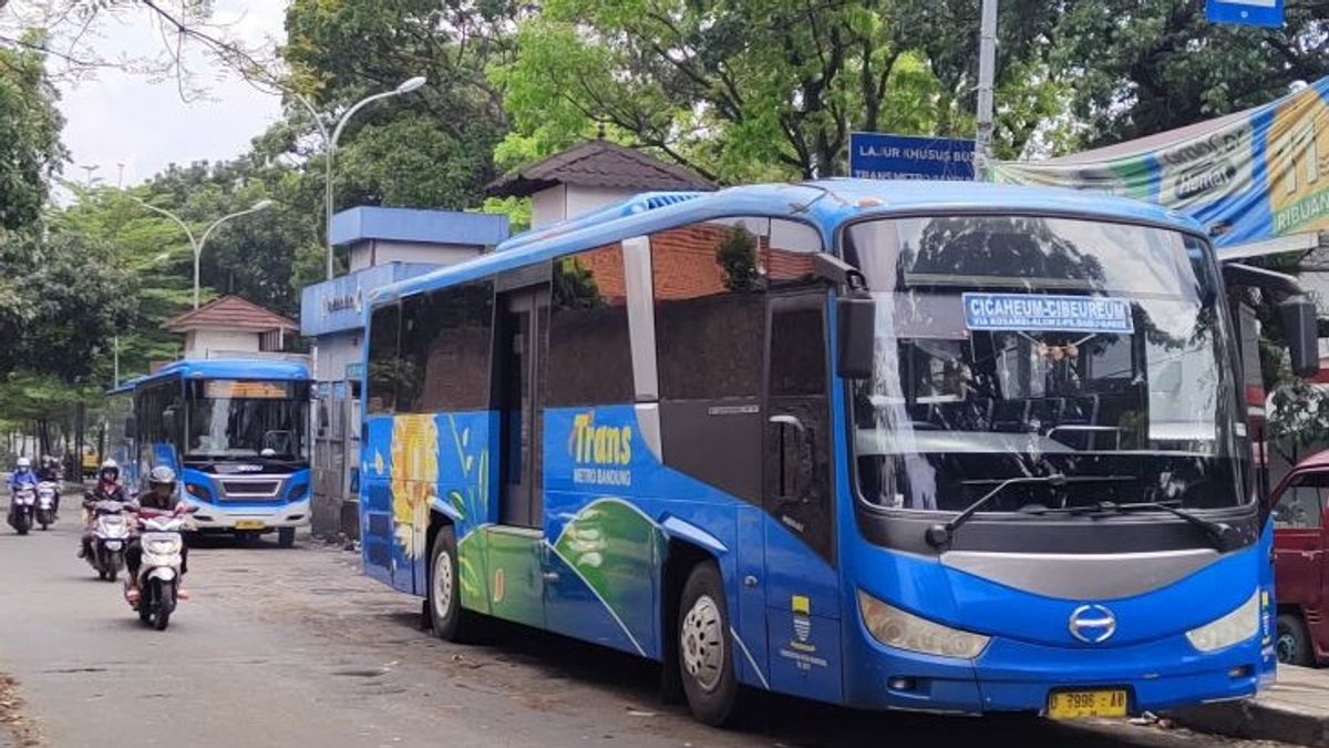 Press Bandung Pollution, Ministry Of Transportation Develops BRT Public Transportation