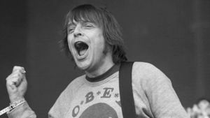 Penyebab Kematian Bassis The Stone Roses, Mani Diungkap ke Publik