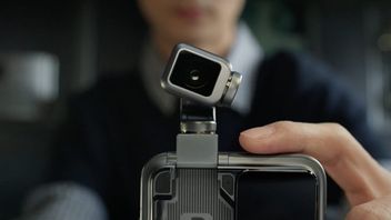 HONOR Robot Phone Punya Kamera 200MP yang Bisa “Menengok” dan Berputar 360 Derajat