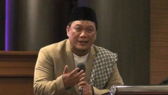 Terjerat Kasus Penistaan Agama, Ustaz Yahya Waloni Jadi Tersangka