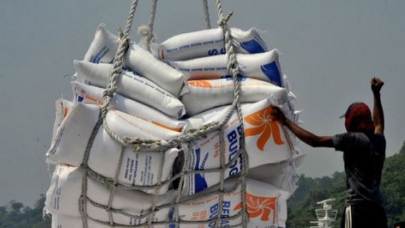 Entrez Dans La Récolte, Les Législateurs Du MCC Demandent à Bulog D'absorber Le Riz Des Agriculteurs Locaux