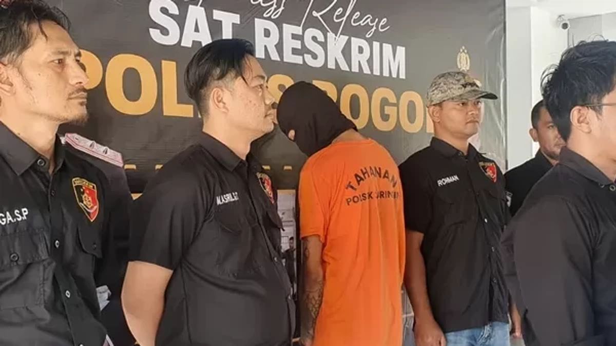 Sakit Hati Tak Diterima Rujuk, Pria di Bogor Tega Tikam Mantan Istri saat Tidur