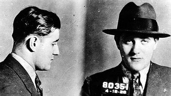 Misteri Tewasnya Mafia Benjamin Bugsy Siegel yang Diberedel Secara Brutal