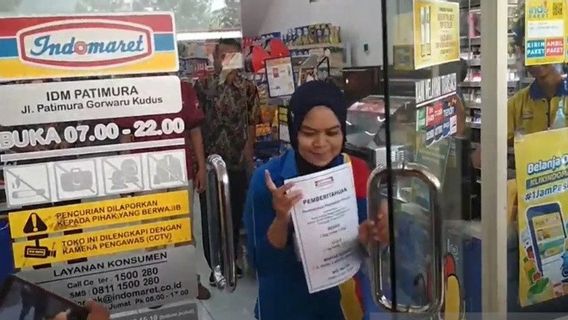 'غير مكتنزة، ولكن لطهي الدجاج المقلي'، وقال مدير Indomaret المملوكة من قبل التكتل أنتوني سليم ينفي أنباء عن اكتناز زيت القلي