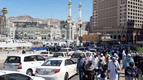  Chairman Of DPD Asks Government To Absorb Calhaj Aspirations Before Raising Hajj Costs