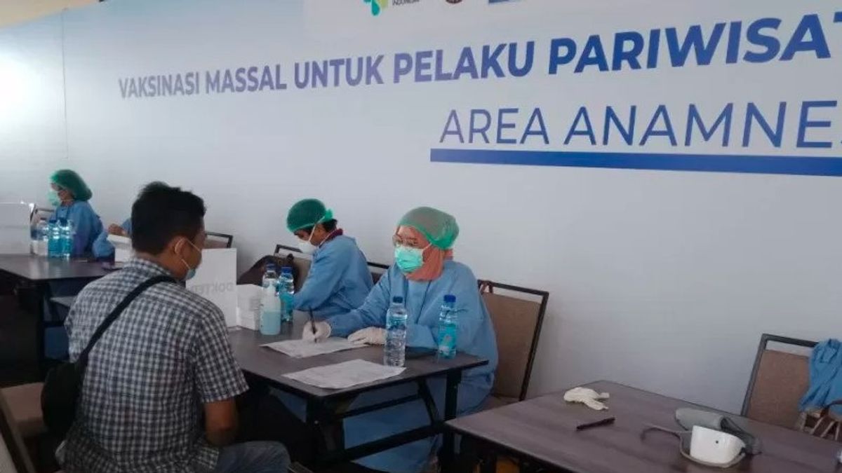 Sleman Hari Ini: Dinas Kesehatan Lakukan Vaksinasi Massal Untuk Percepatan Wisata Aman