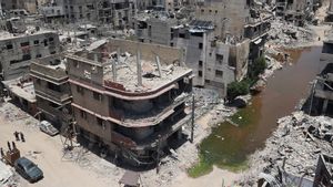 Serangan Israel ke Gaza Tewaskan 22 Orang termasuk 8 Pria yang Lindungi Truk Bantuan