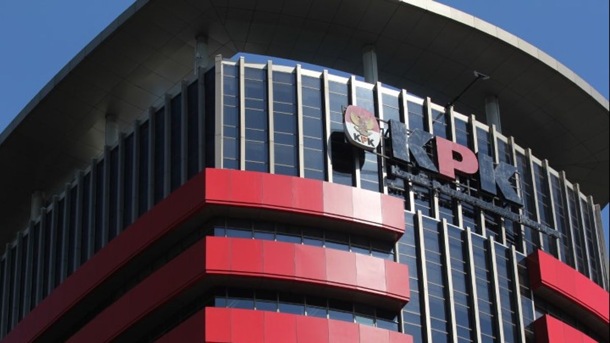 Investigating PKP2B Bribery Case, KPK Summons 2 Officials Of PT Borneo Lumbung Energi And Metal