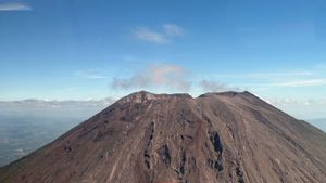 Volcano Bonds  El Salvador Mendapat Persetujuan untuk Diluncurkan