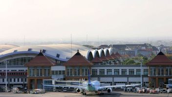 巴厘岛Ngurah Rai机场移民检查官员成为“快速通道”游客的嫌疑人