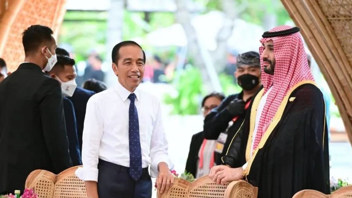 استطلاع Voxpol: غالبية الجمهور لم يتأثر بدعم Jokowi