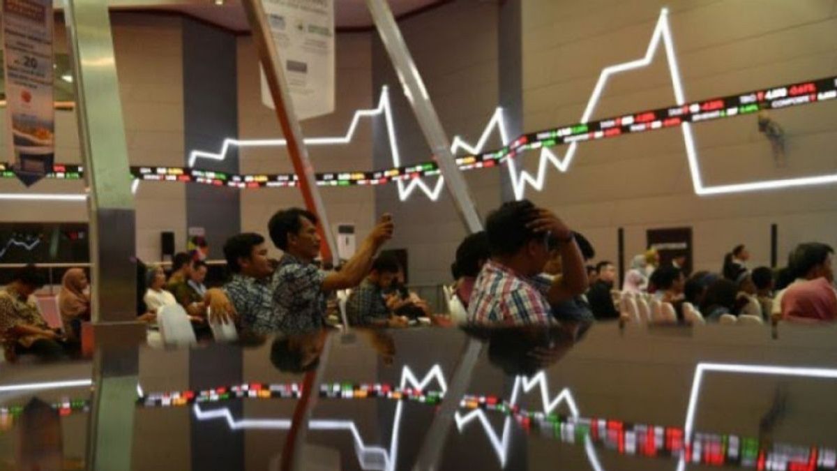 The Performance Of The Capital Market In The Jokowi Government Era Is Low, Here's The Observer's Response