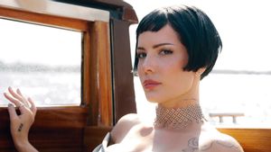 Halsey Kembali Mencuat di Chart Musik Usai BADLANDS Terlahir Kembali