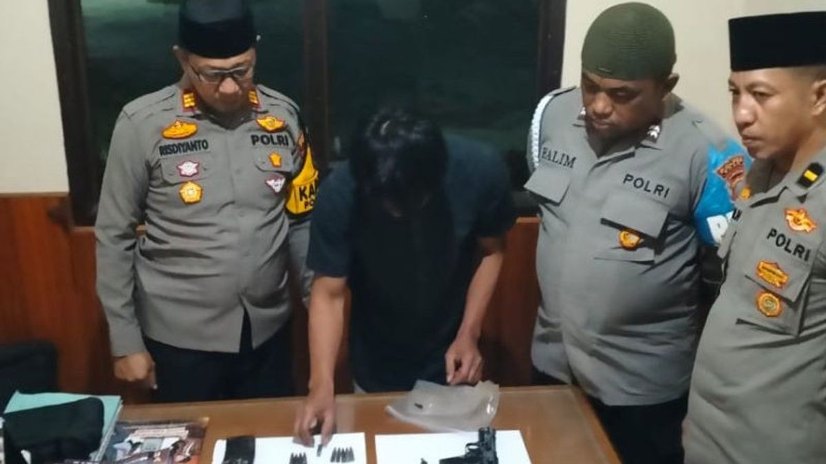 Satgas Madago Raya Amankan Senjata Api dan Amunisinya yang Ditemukan Warga Poso