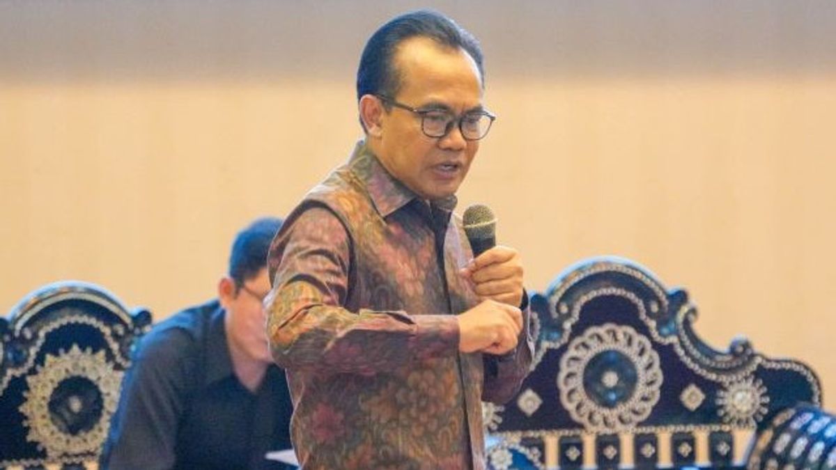 経済調整省:マンダリカ経済特区は今後10年間でインドネシアの人口統計ボーナスを最適化しなければならない